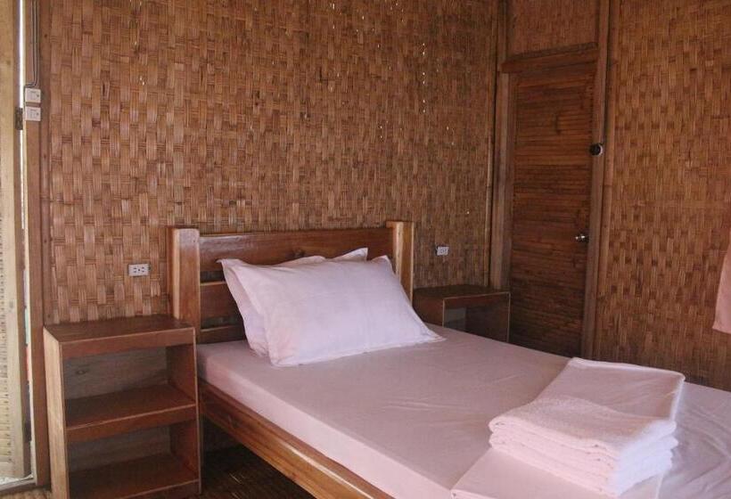 بنسيون Gasa Sea Park   Traveller S Inn