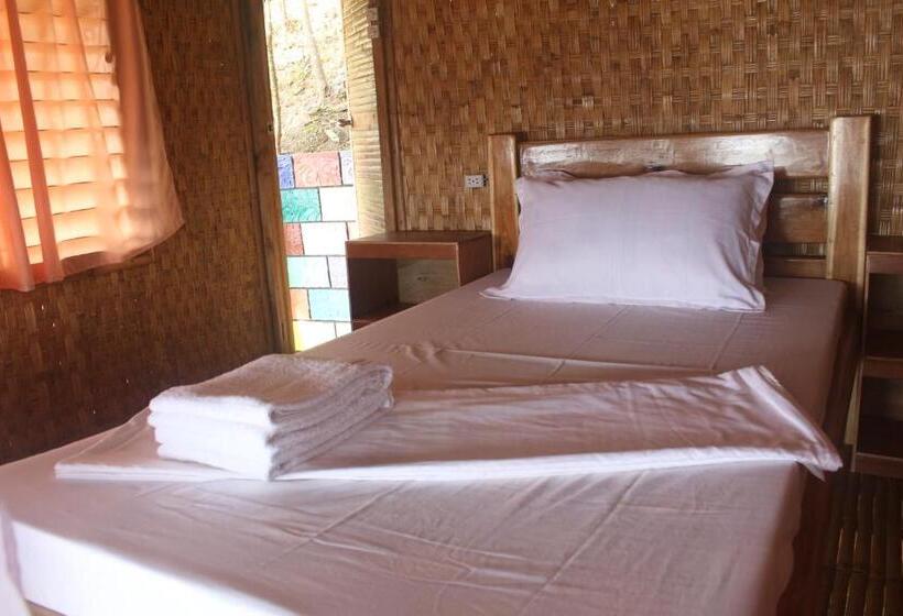 بنسيون Gasa Sea Park   Traveller S Inn