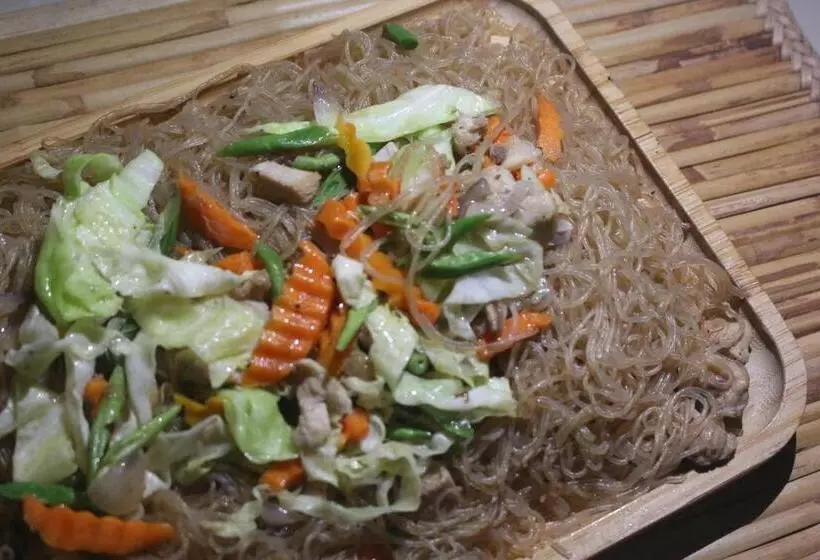 Majatalo Gasa Sea Park   Traveller S Inn