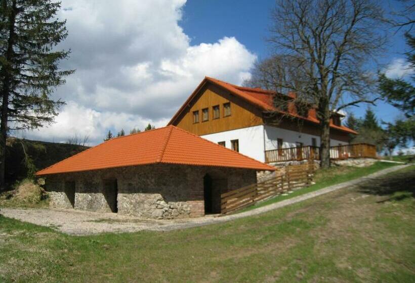 פנסיון Skalský Mlýn