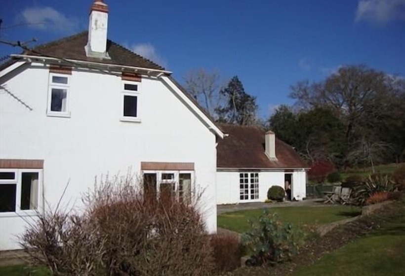 Bed and Breakfast Cider Cottages