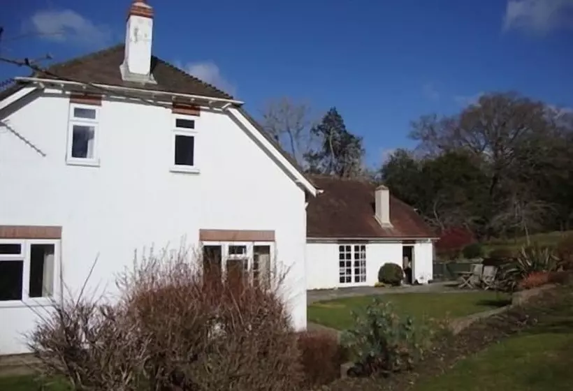 Bed and Breakfast Cider Cottages