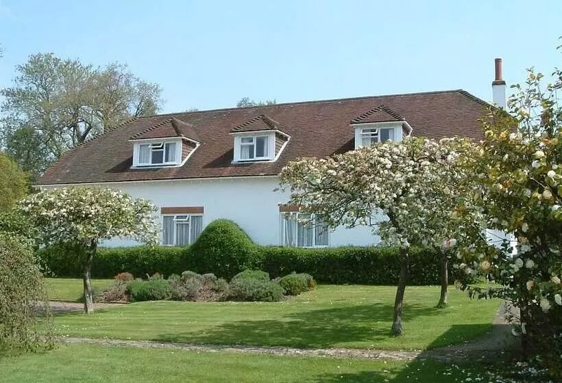Bed and Breakfast Cider Cottages