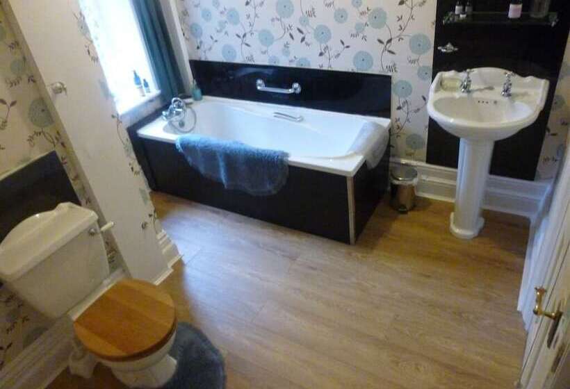 ベッドアンドブレックファースト Lisle Combe