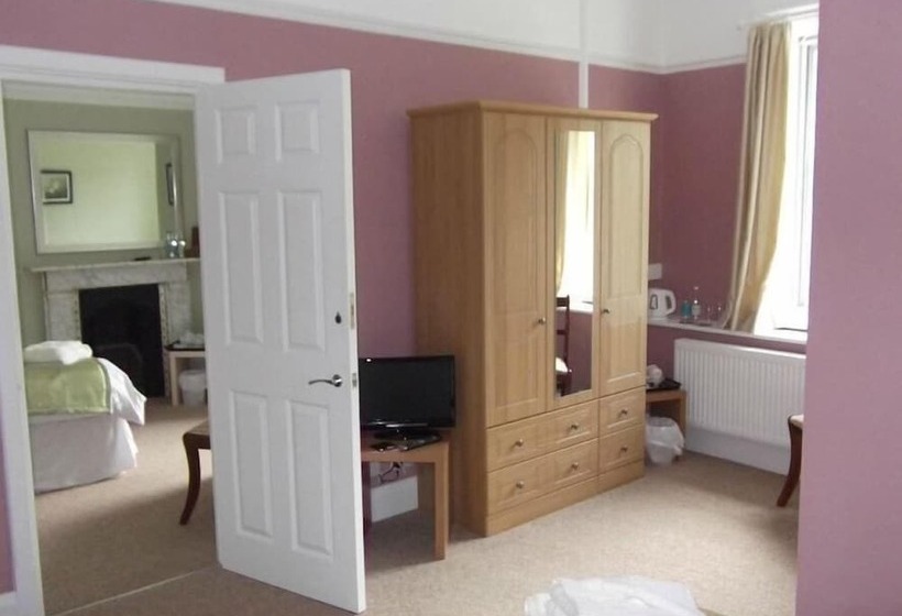 ベッドアンドブレックファースト Weston Manor