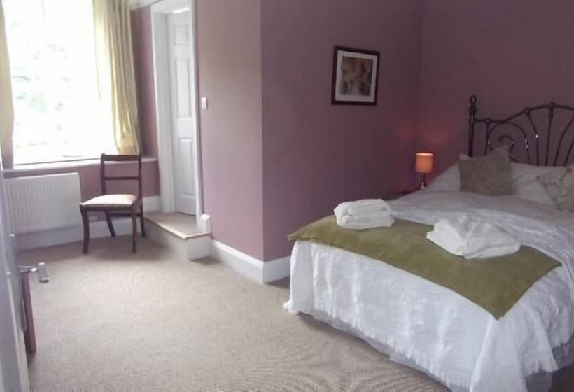 ベッドアンドブレックファースト Weston Manor