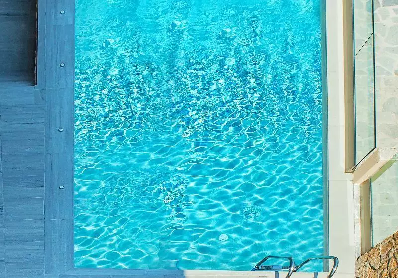 Core Hotel Polychrono