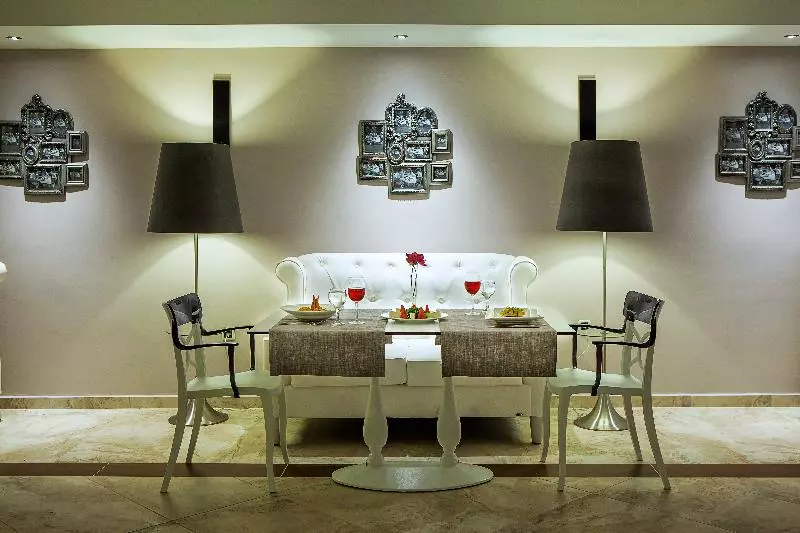 Core Hotel Polychrono