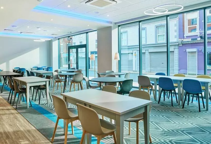 Hotel Holiday Inn Express Grimsby, An Ihg