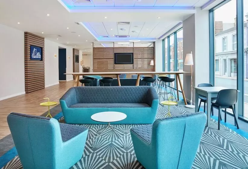 Hotel Holiday Inn Express Grimsby, An Ihg