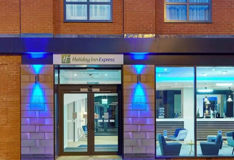Hotel Holiday Inn Express Grimsby, An Ihg