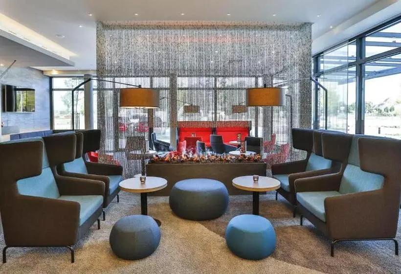 هتل Holiday Inn Express Karlsruhe City Park, An Ihg