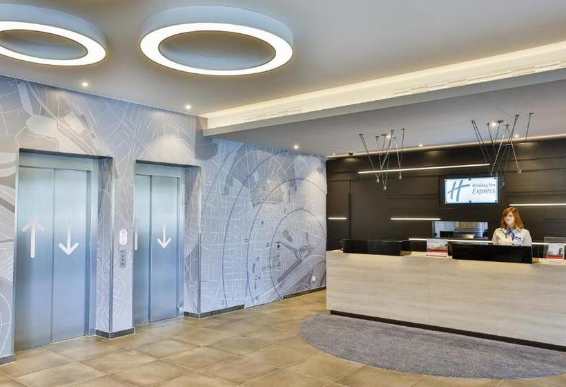 Otel Holiday Inn Express Karlsruhe   City Park, An Ihg