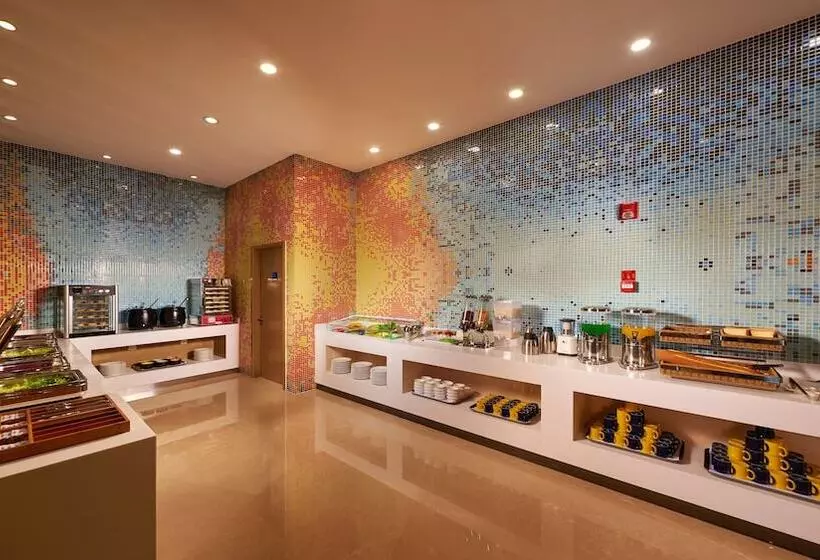 בית מלון כפרי Holiday Inn Express Nantong Downtown By Ihg