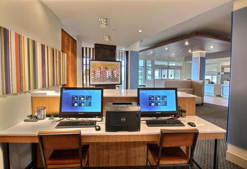 酒店 Holiday Inn Express & Suites Fond Du Lac, An Ihg