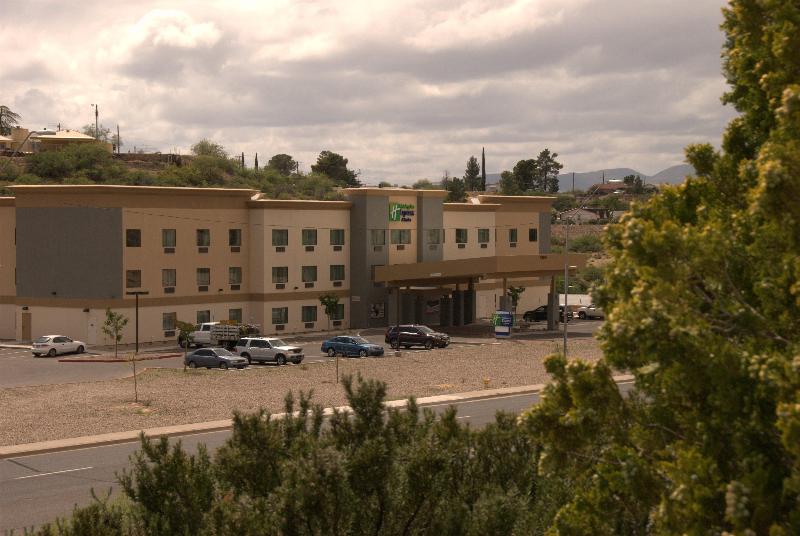 בית מלון כפרי Holiday Inn Express & Suites Globe, An Ihg