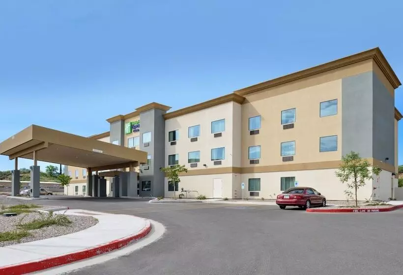 酒店 Holiday Inn Express & Suites Globe, An Ihg