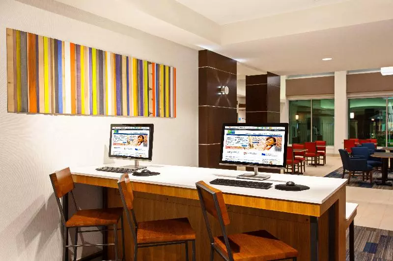 ホテル Holiday Inn Express & Suites Houston S   Medical Ctr Area, An Ihg