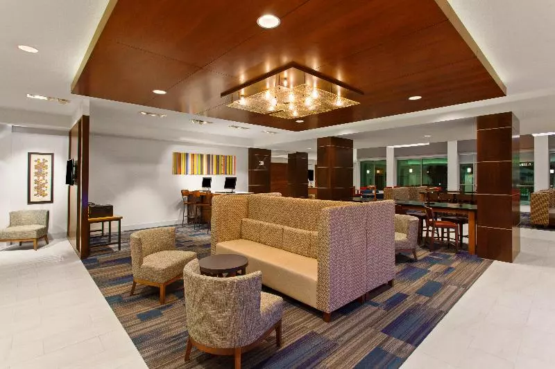 ホテル Holiday Inn Express & Suites Houston S   Medical Ctr Area, An Ihg