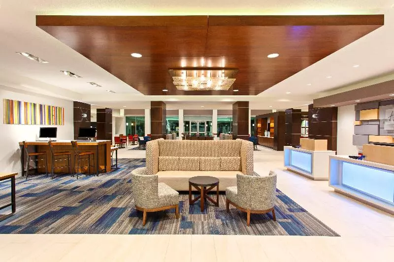 ホテル Holiday Inn Express & Suites Houston S   Medical Ctr Area, An Ihg