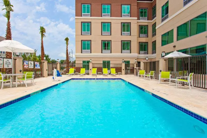 ホテル Holiday Inn Express & Suites Houston S   Medical Ctr Area, An Ihg