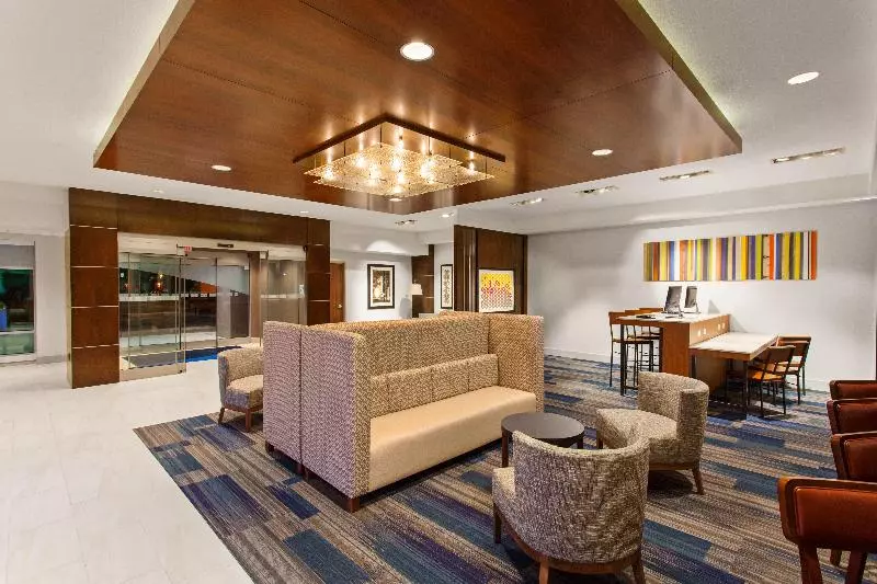 ホテル Holiday Inn Express & Suites Houston S   Medical Ctr Area, An Ihg
