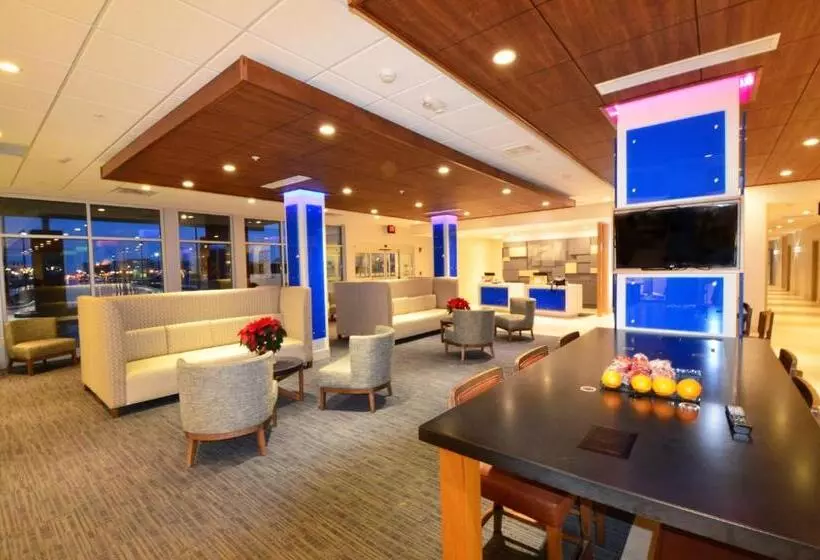 酒店 Holiday Inn Express & Suites Toledo South Perrysburg, An Ihg