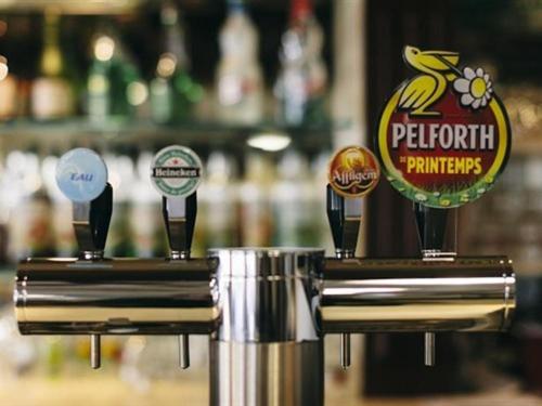 בית מלון כפרי Hôtel Restaurant Le Lion D Or