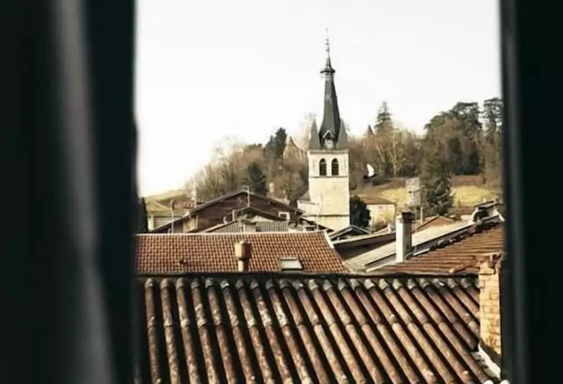 Отель Hôtel Restaurant Le Lion D Or