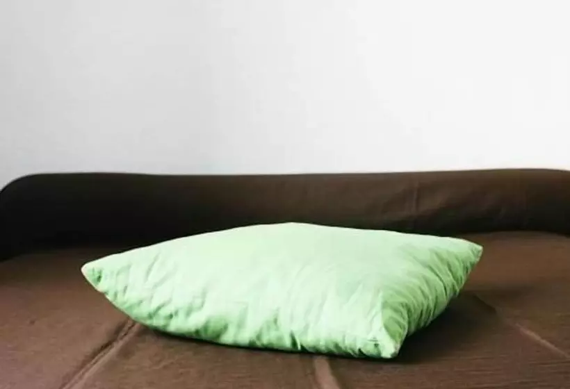 Отель Hôtel Restaurant Le Lion D Or