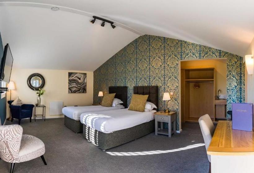 ホテル Manor Court