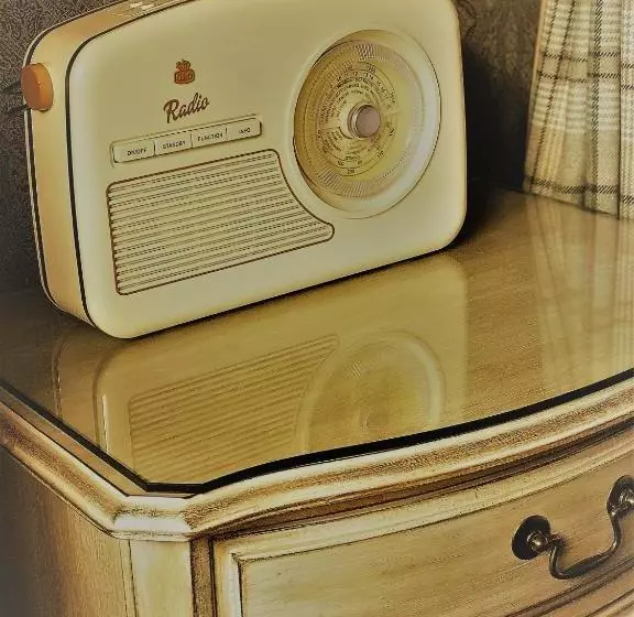 Hotel Queens Head Inn & Restaurant