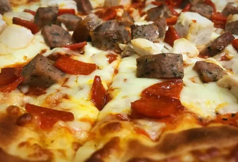 Hotel Queens Head Inn & Restaurant