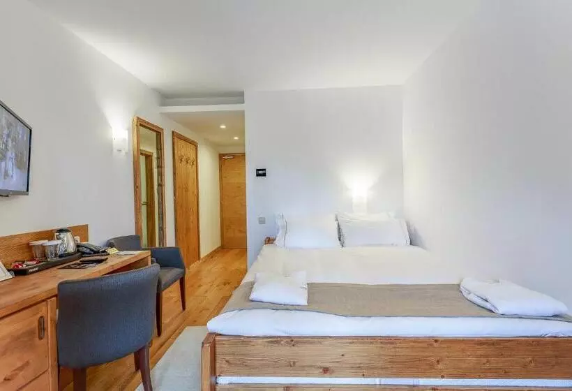 هتل Teleferic Grand