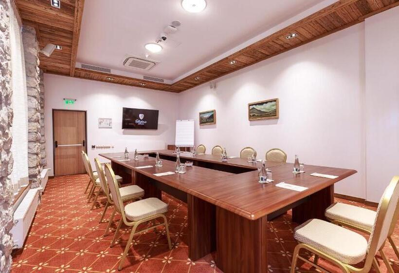 בית מלון כפרי Teleferic Grand