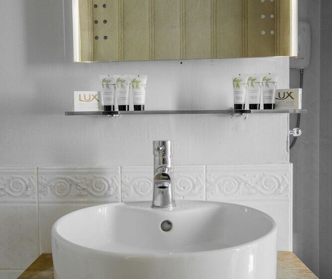 فندق The Lighthorseman