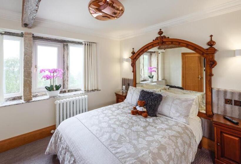 فندق The Saddleworth