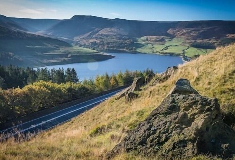 فندق The Saddleworth