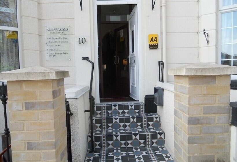 بنسيون All Seasons Guest House