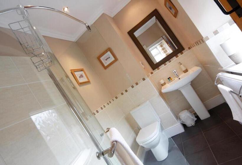 بنسيون Arkleside Country Guest House