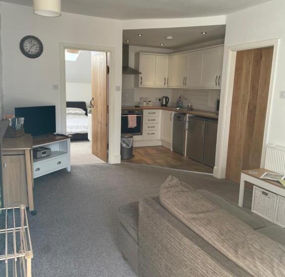 بنسيون Arkleside Country Guest House