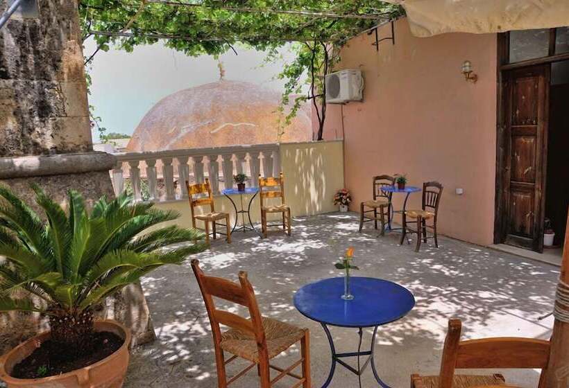 פנסיון Byzantine