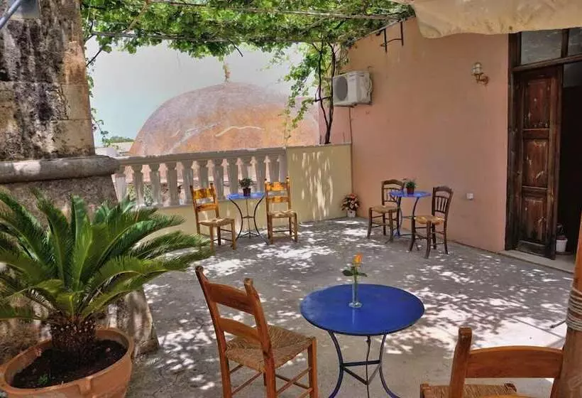 بنسيون Byzantine