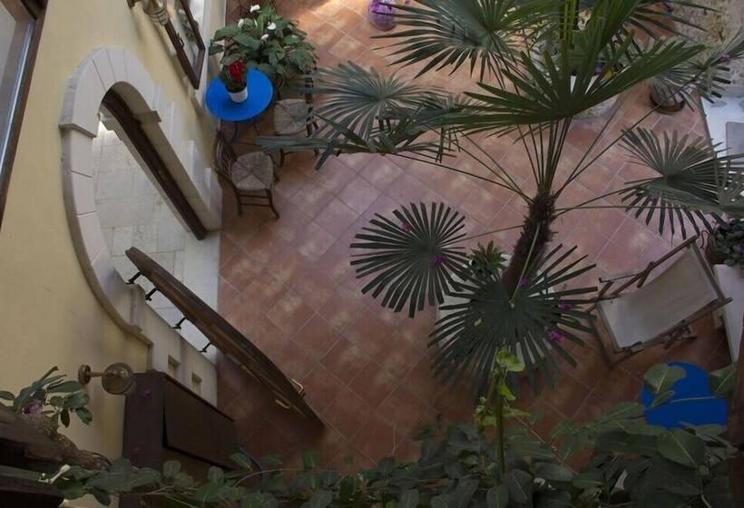 פנסיון Byzantine