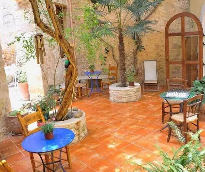 بنسيون Byzantine