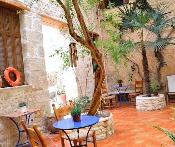 بنسيون Byzantine