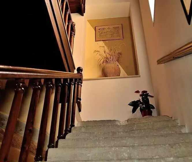 بنسيون Byzantine