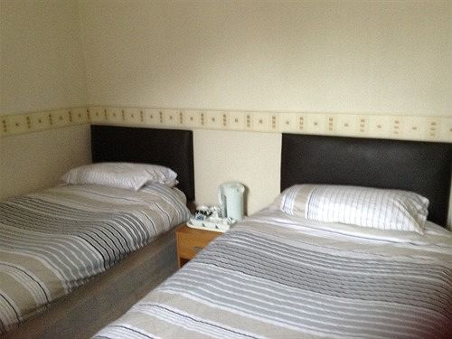 بنسيون Railway