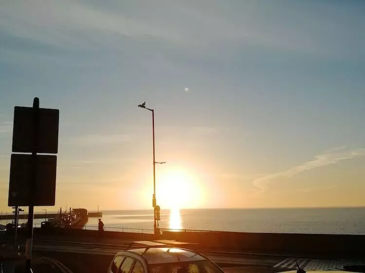 Rowntree Holiday Flats