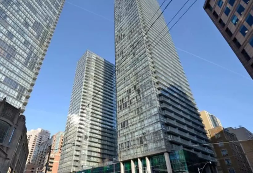 Toronto Escape   The Ruby Pink Suite